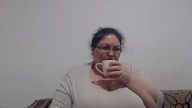Nykyxo online show from 05-08-26, 03:28