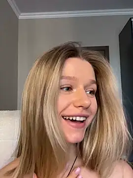 JessIsLove online show from 01-04-25, 05:37