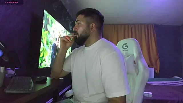 Eduu2322 online show from 11-10-25, 10:31