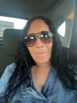 Neecy Carter online show from 04-24-26, 03:58