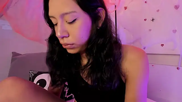 AdammClark1 online show from 10-07-25, 08:39