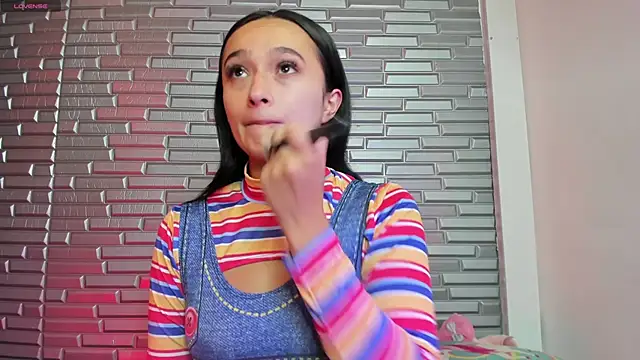 issagarcia online show from 12-29-24, 02:00