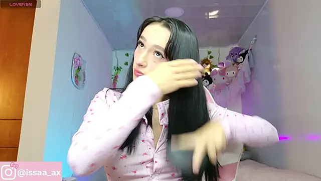 issagarcia online show from 10-22-25, 06:18