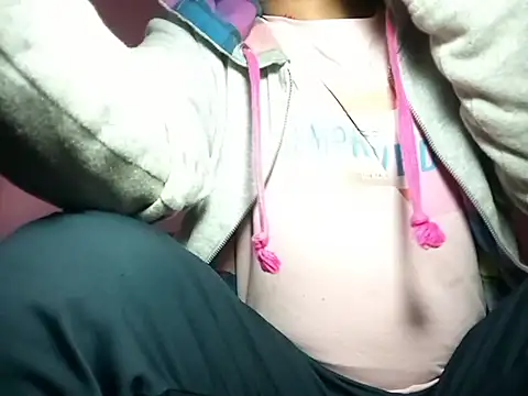 damsexy4 online show from 01-07-25, 08:24