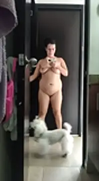 Snapshot of CurvySara1 chatting on 07-06-26, 07:27 CurvySara1 online show from 07-06-26, 07:27