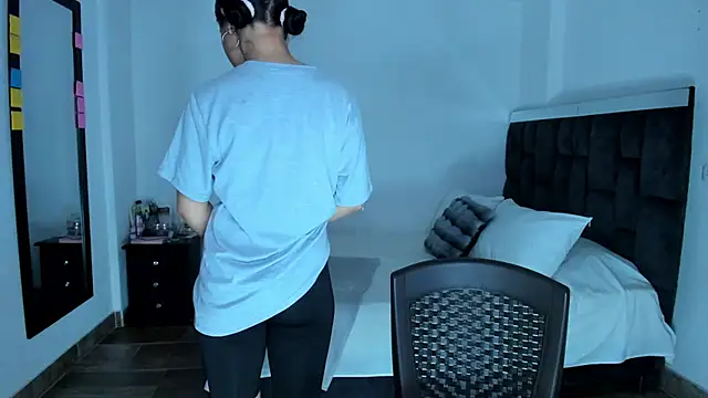 SweetMegan 1 online show from 02-12-25, 10:59