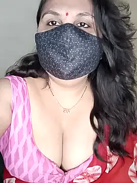 Snapshot of Love-priya chatting on 02-22-25, 07:23 Love-priya online show from 02-22-25, 07:23