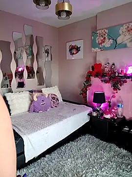 Snapshot of Lia_Roxx chatting on 03-19-25, 05:39 Lia Roxx online show from 03-19-25, 05:39