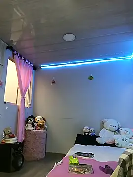 Snapshot of KATYGONZALEZ chatting on 01-02-25, 04:02 KATYGONZALEZ online show from 01-02-25, 04:02