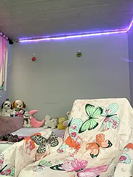 Snapshot of KATYGONZALEZ chatting on 02-14-25, 01:51 KATYGONZALEZ online show from 02-14-25, 01:51