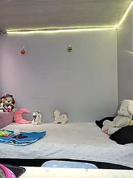 Snapshot of KATYGONZALEZ chatting on 03-13-25, 09:05 KATYGONZALEZ online show from 03-13-25, 09:05