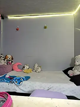 Snapshot of KATYGONZALEZ chatting on 03-17-25, 04:51 KATYGONZALEZ online show from 03-17-25, 04:51