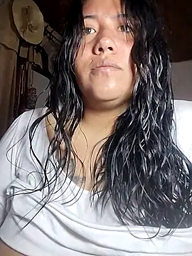 KATYGONZALEZ online show from 06-11-26, 09:29