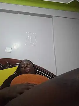 Snapshot of _BLVCKGIRL_SHERIF chatting on 11-09-25, 08:29 BLVCKGIRL SHERIF online show from 11-09-25, 08:29