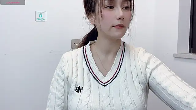 Snapshot of LIsha--170 chatting on 12-06-24, 02:28 LIsha--170 online show from 12-06-24, 02:28