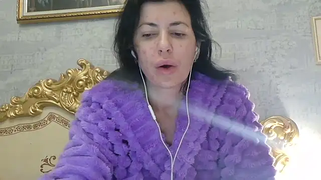 StunnigArt online show from 04-15-26, 01:23