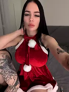 Snapshot of GroteskJane chatting on 12-30-24, 10:55 GroteskJane online show from 12-30-24, 10:55