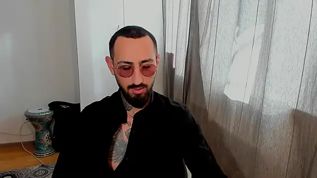 Baddfuckerr online show from 01-28-25, 12:00
