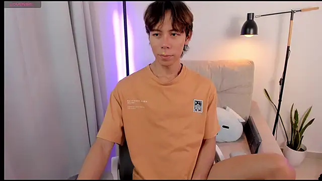 Snapshot of kim_lian21 chatting on 11-11-25, 10:59 kim lian21 online show from 11-11-25, 10:59