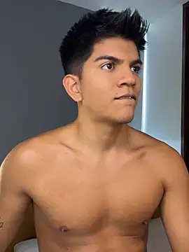 santiago 01 online show from 03-06-26, 09:11