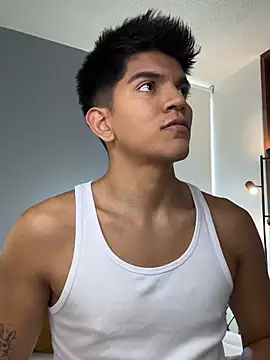 santiago 01 online show from 04-25-26, 09:45