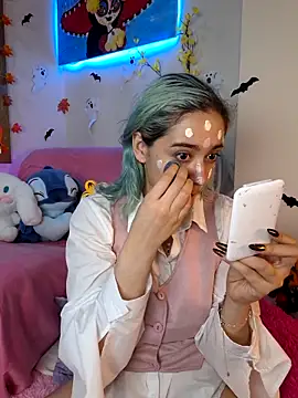 NaomiShimizu online show from 10-18-25, 05:57