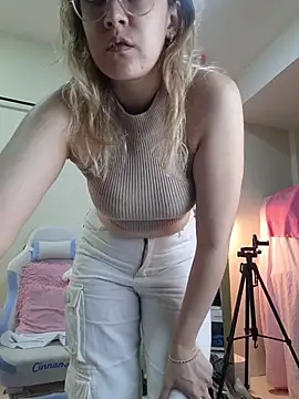 NaomiShimizu online show from 06-02-26, 07:49