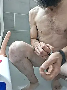 Snapshot of chillmfrs chatting on 10-28-25, 02:09 chillmfrs online show from 10-28-25, 02:09