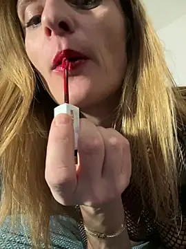 Snapshot of Katerina177 chatting on 03-14-25, 05:02 Katerina177 online show from 03-14-25, 05:02