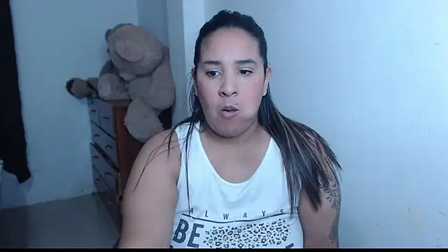 Snapshot of KathyHardcore69 chatting on 11-18-25, 03:34 KathyHardcore69 online show from 11-18-25, 03:34