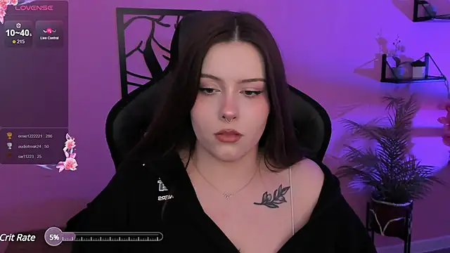 CoralineKeyns online show from 01-28-25, 11:38