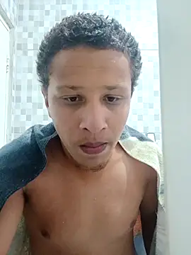 Snapshot of Nicolaskribeiro chatting on 03-27-26, 01:22 Nicolaskribeiro online show from 03-27-26, 01:22