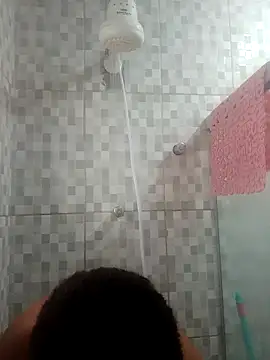Snapshot of Nicolaskribeiro chatting on 04-05-26, 02:03 Nicolaskribeiro online show from 04-05-26, 02:03