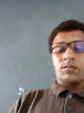 Snapshot of Nicolaskribeiro chatting on 04-21-26, 10:10 Nicolaskribeiro online show from 04-21-26, 10:10