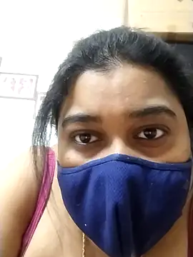 Snapshot of indianlisa5 chatting on 11-20-25, 11:59 indianlisa5 online show from 11-20-25, 11:59