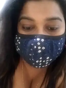 Snapshot of indianlisa5 chatting on 03-13-26, 11:00 indianlisa5 online show from 03-13-26, 11:00