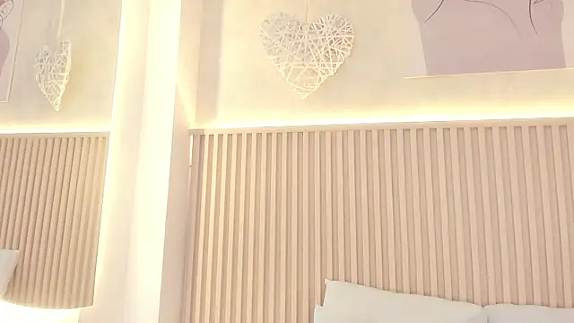 daiana curly online show from 07-25-26, 10:51