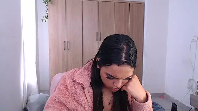 fairylatin222 online show from 02-17-25, 06:04