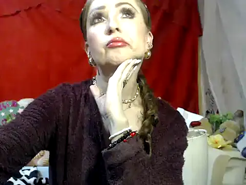 hottieperla online show from 10-29-25, 07:48