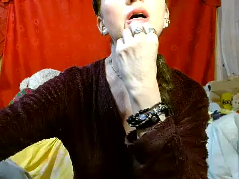Snapshot of hottieperla chatting on 07-19-26, 03:38 hottieperla online show from 07-19-26, 03:38