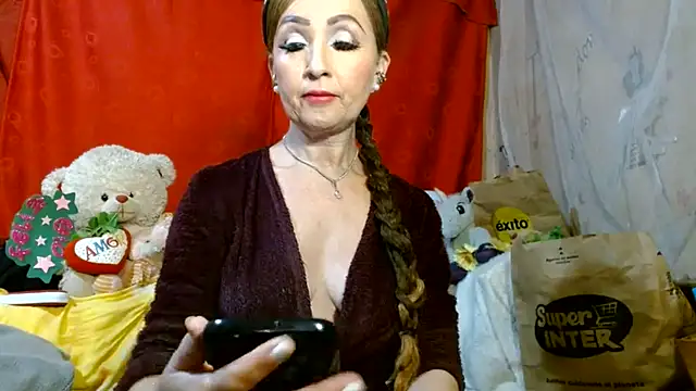 Snapshot of hottieperla chatting on 07-23-26, 05:00 hottieperla online show from 07-23-26, 05:00