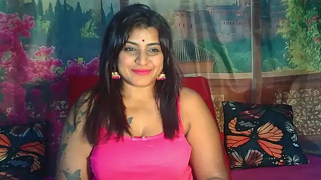 RoyalIndianCreamPuff online show from 06-12-26, 06:40