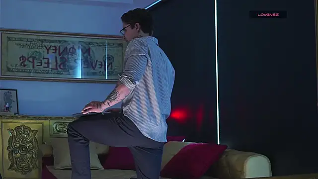 Snapshot of dantecoppolaa_ chatting on 11-16-25, 07:19 dantecoppolaa online show from 11-16-25, 07:19