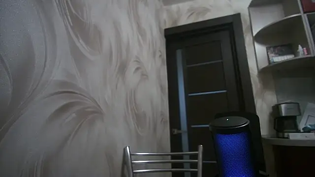 Snapshot of MoorderxDoll chatting on 12-24-24, 09:33 MoorderxDoll online show from 12-24-24, 09:33