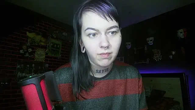 Snapshot of MoorderxDoll chatting on 11-23-25, 07:35 MoorderxDoll online show from 11-23-25, 07:35