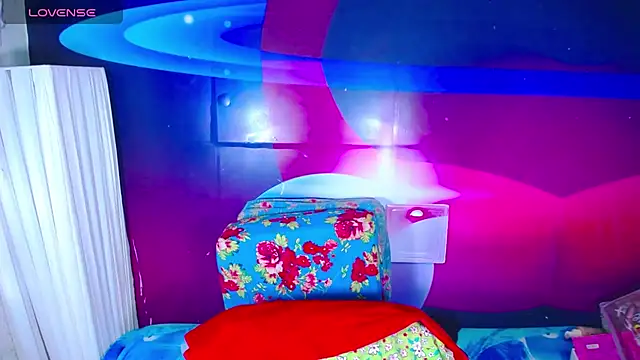 Cristalxxts online show from 12-13-25, 07:53