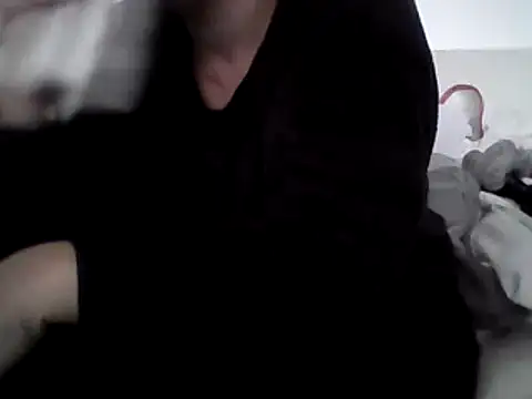 Snapshot of DragoneSFR chatting on 02-03-25, 08:46 DragoneSFR online show from 02-03-25, 08:46