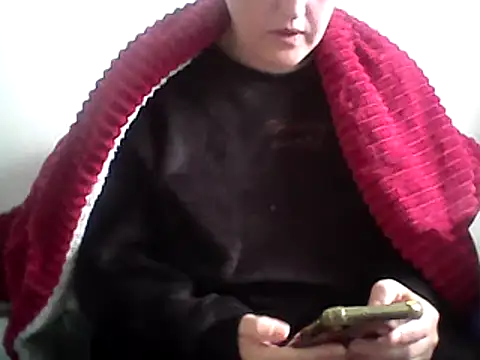 Snapshot of DragoneSFR chatting on 03-15-25, 08:58 DragoneSFR online show from 03-15-25, 08:58