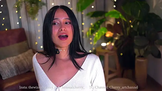 Miss beee online show from 02-28-26, 01:50