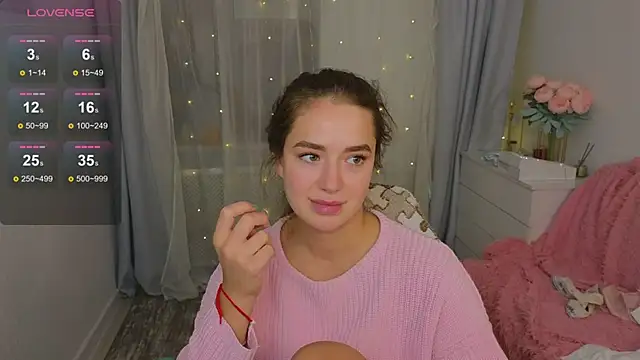 LovelyJessie online show from 03-18-25, 01:42